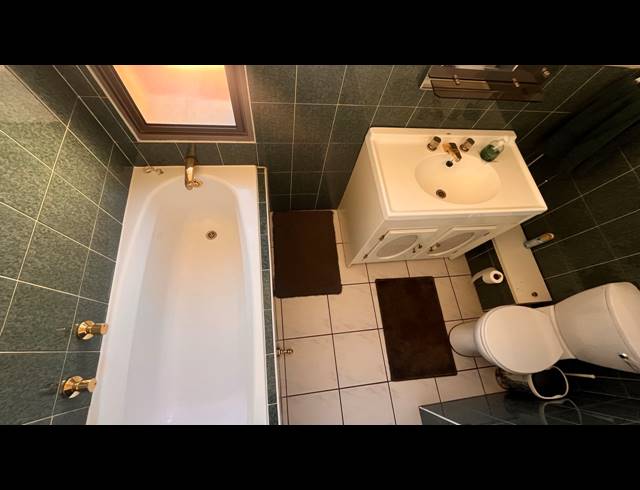4 BEDROOM HOUSE FOR SALE IN BASSONIA